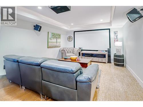 1096 Glade Court, Port Coquitlam, BC - Indoor