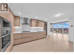 18xx 4890 LOUGHEED HIGHWAY  Burnaby, BC V5C 0N2