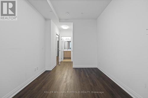 615 - 286 Main Street, Toronto, ON - Indoor Photo Showing Other Room