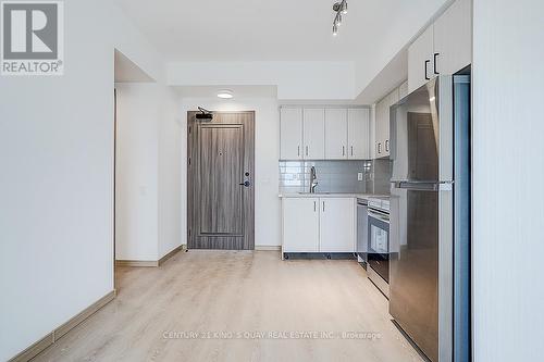 1202 - 3429 Sheppard Avenue E, Toronto, ON - Indoor Photo Showing Kitchen