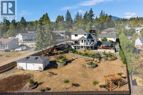 .61 of an acre! - 10091 View St, Chemainus, BC - Outdoor With Deck Patio Veranda