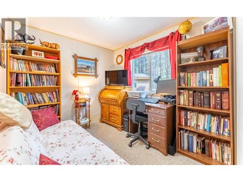 6996 95 Highway, Kingsgate, BC 