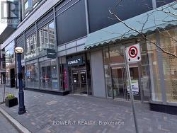 302 - 155 YORKVILL AVENUE S  Toronto, ON M5R 1C4