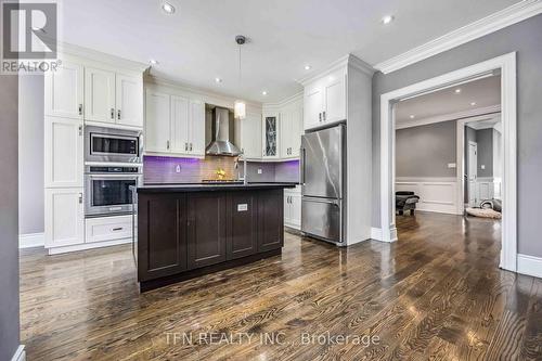 282B Aylesworth Avenue, Toronto, ON - Indoor Photo Showing Kitchen With Upgraded Kitchen