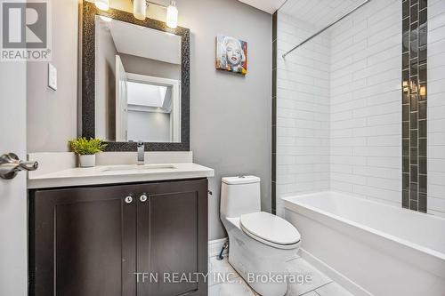 282B Aylesworth Avenue, Toronto, ON - Indoor Photo Showing Bathroom
