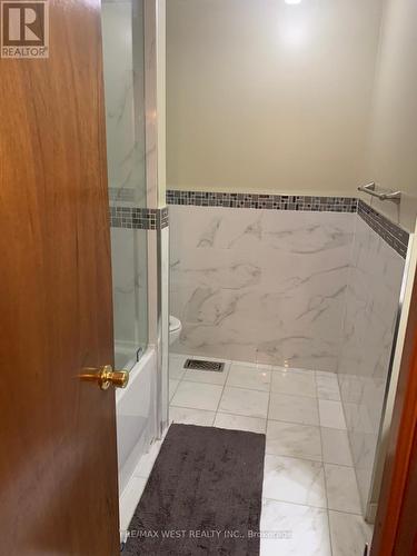 18 David Drive, Toronto, ON - Indoor