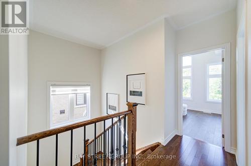 87 Mccague Avenue, Richmond Hill, ON - Indoor Photo Showing Other Room