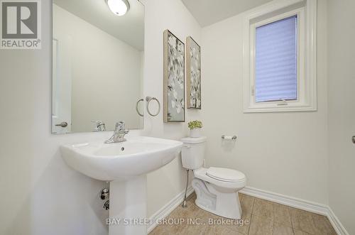 87 Mccague Avenue, Richmond Hill, ON - Indoor Photo Showing Bathroom