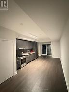 3005 - 430 SQUARE ONE DRIVE  Mississauga, ON L5B 0L6