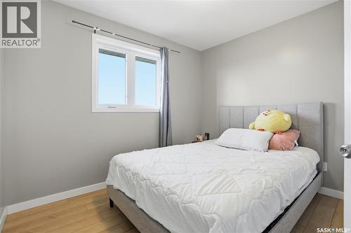 111 Dulmage Crescent, Saskatoon, SK - Indoor Photo Showing Bedroom