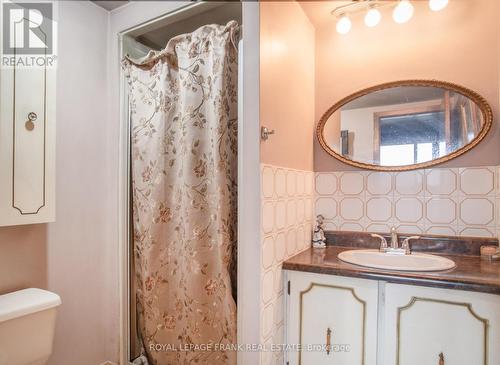 1273 Belair Crescent, Oshawa (Eastdale), ON - Indoor Photo Showing Bathroom