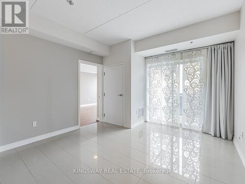 401 - 1421 Costigan Road, Milton, ON - Indoor Photo Showing Other Room