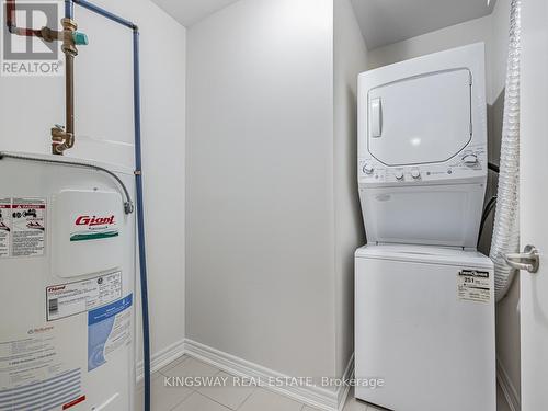 401 - 1421 Costigan Road, Milton, ON - Indoor Photo Showing Laundry Room