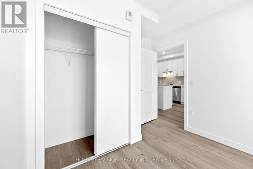 202 - 461 Green Road, Hamilton, ON - Indoor Photo Showing Other Room