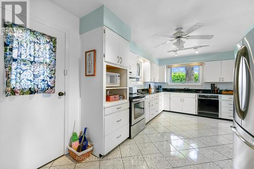 10 Cliffside Crescent, Brockville, ON - Indoor Photo Showing Kitchen