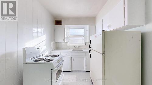 1264 Weston Road, Toronto, ON - Indoor Photo Showing Kitchen