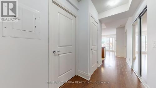 311D - 57 Upper Duke Crescent, Markham, ON - Indoor Photo Showing Other Room