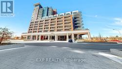 605 - 3091 DUFFERIN STREET  Toronto, ON M6A 0C4