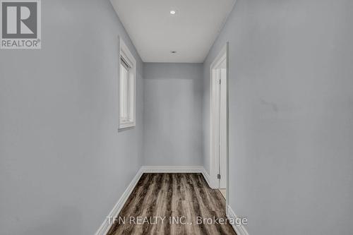986 Robinson Street, Innisfil, ON - Indoor Photo Showing Other Room