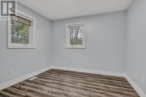 986 Robinson Street, Innisfil, ON - Indoor Photo Showing Other Room