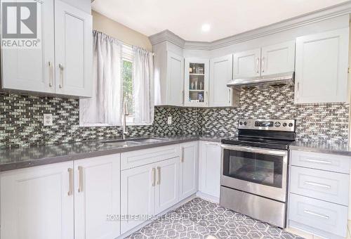 72 Norma Crescent, Brampton, ON - Indoor Photo Showing Kitchen With Upgraded Kitchen
