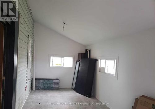 312239 Grey 8 Road, Southgate, ON - Indoor