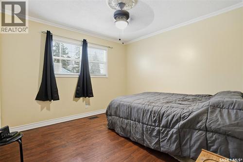 409 Argyle Street N, Regina, SK - Indoor Photo Showing Bedroom