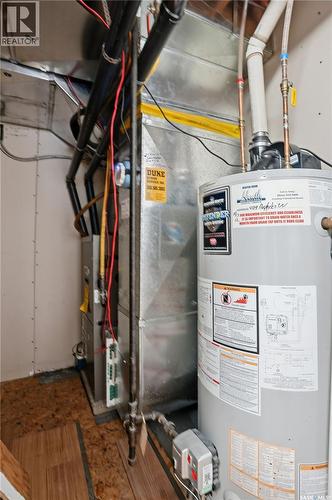 409 Argyle Street N, Regina, SK - Indoor Photo Showing Basement