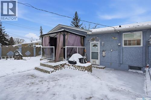 409 Argyle Street N, Regina, SK - Outdoor