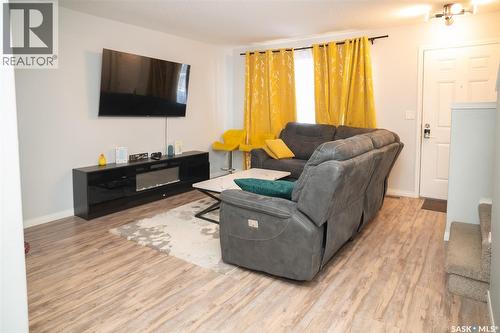 23 135 Keedwell Street, Saskatoon, SK - Indoor Photo Showing Living Room