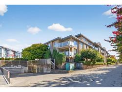 306 13780 76 AVENUE  Surrey, BC V3W 1E5