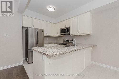 138 Flagg Avenue, Brant, ON - Indoor Photo Showing Kitchen