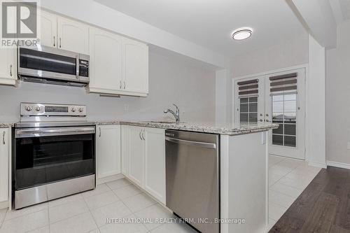 138 Flagg Avenue, Brant, ON - Indoor Photo Showing Kitchen