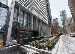 2308 - 50 CHARLES STREET E  Toronto, ON M4Y 0C3