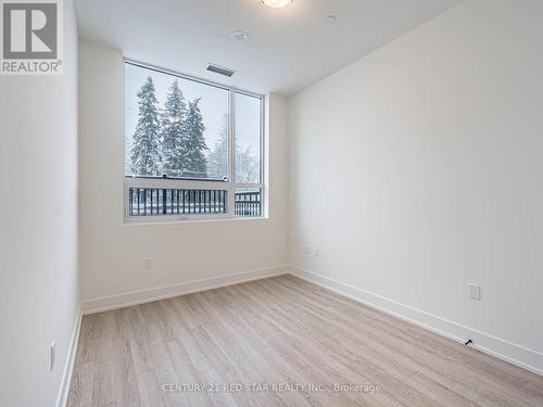 119 - 2075 King Road, King, ON - Indoor Photo Showing Other Room