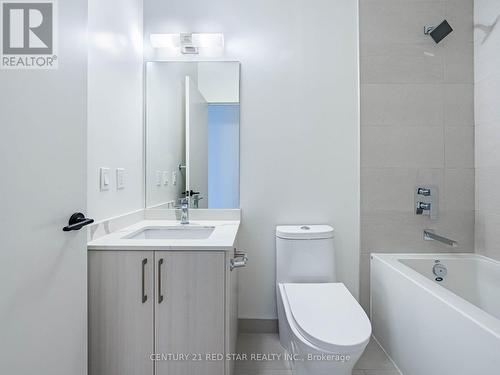 119 - 2075 King Road, King, ON - Indoor Photo Showing Bathroom