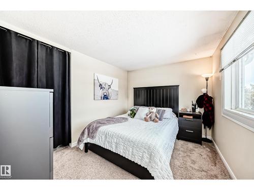 66 Ridgewood, St. Albert, AB - Indoor Photo Showing Bedroom