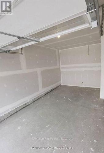 LONG GARAGE - 3305 Thunderbird Promenade, Pickering, ON - Indoor Photo Showing Garage