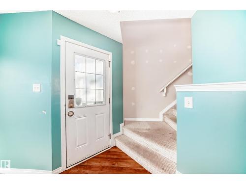 2805 25 St Nw, Edmonton, AB - Indoor Photo Showing Other Room