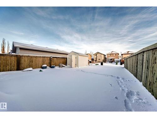 2805 25 St Nw, Edmonton, AB - Outdoor