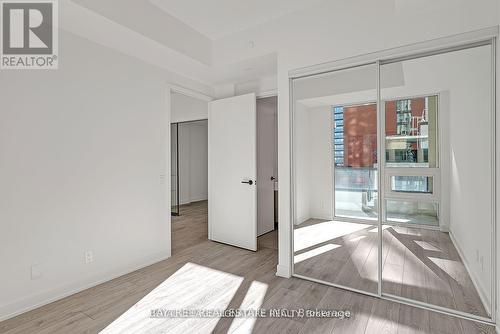 810 - 108 Peter Street, Toronto, ON - Indoor Photo Showing Other Room