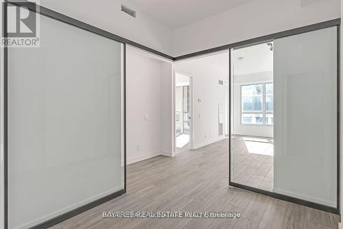 810 - 108 Peter Street, Toronto, ON - Indoor Photo Showing Other Room
