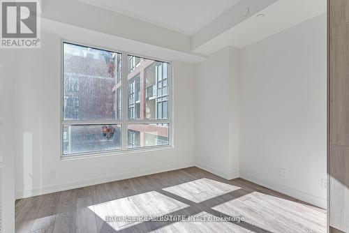 810 - 108 Peter Street, Toronto, ON - Indoor Photo Showing Other Room