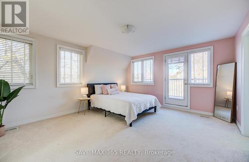1223 Owls Head Road, Mississauga, ON - Indoor Photo Showing Bedroom