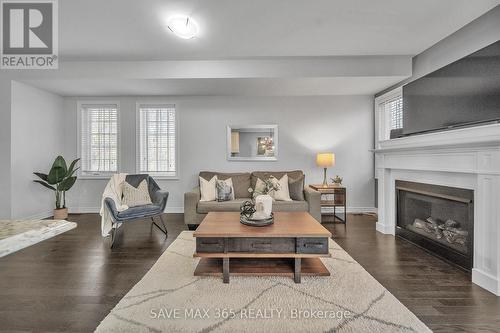 1223 Owls Head Road, Mississauga, ON - Indoor Photo Showing Living Room With Fireplace