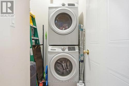 109 - 80 Alton Tower Circle, Toronto, ON - Indoor Photo Showing Laundry Room