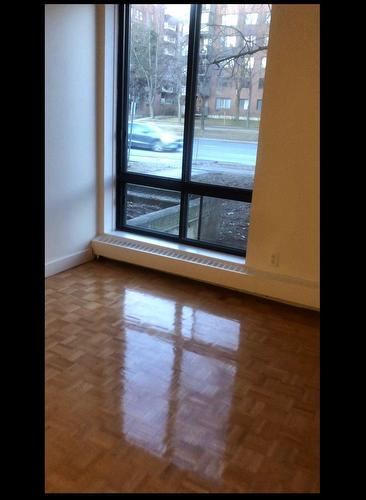 Bedroom - 101-200 Rue Corot, Montréal (Verdun/Île-Des-Soeurs), QC - Indoor Photo Showing Other Room
