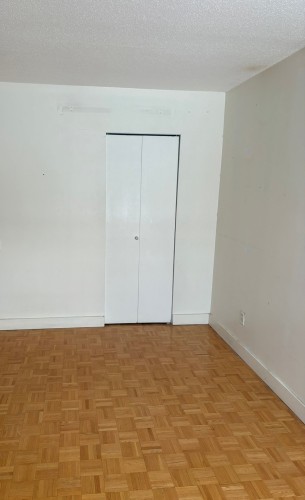 Chambre à coucher - 101-200 Rue Corot, Montréal (Verdun/Île-Des-Soeurs), QC - Indoor Photo Showing Other Room