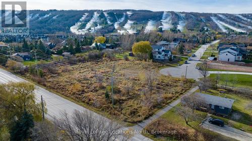 118 Lendvay Alley, Blue Mountains, ON 