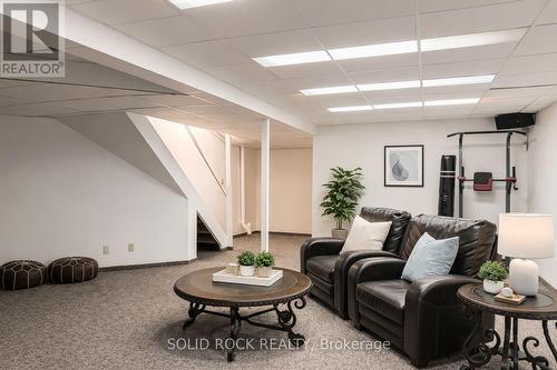 1 Bennett Street, Ottawa, ON - Indoor